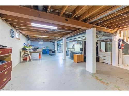 6791 O'Neil Street, Niagara Falls, ON - Indoor Photo Showing Basement