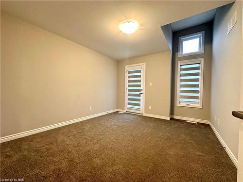 83 Hildred Street, Welland, ON - Indoor Photo Showing Other Room