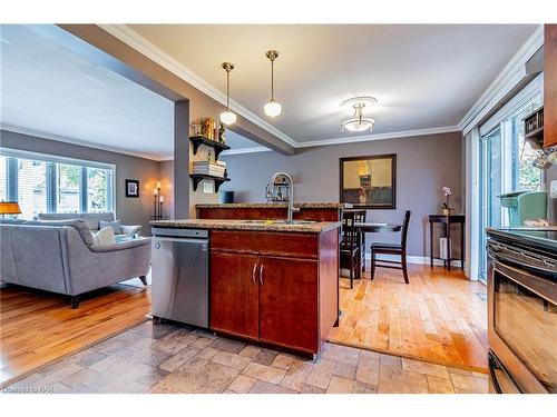 7069 Windsor Crescent, Niagara Falls, ON - Indoor