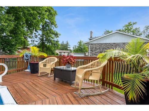 19 Little John Court, Welland, ON - Outdoor With Deck Patio Veranda With Exterior