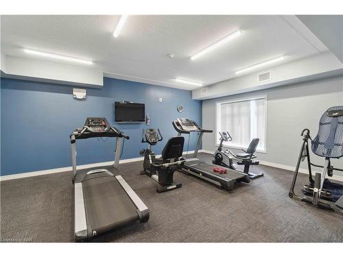 221-4644 Pettit Avenue Avenue, Niagara Falls, ON - Indoor Photo Showing Gym Room