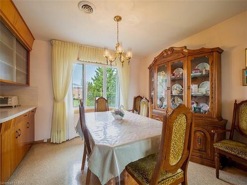 14 Brock Street, Port Colborne, ON - Indoor Photo Showing Dining Room