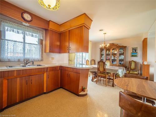 14 Brock Street, Port Colborne, ON - Indoor Photo Showing Kitchen With Double Sink