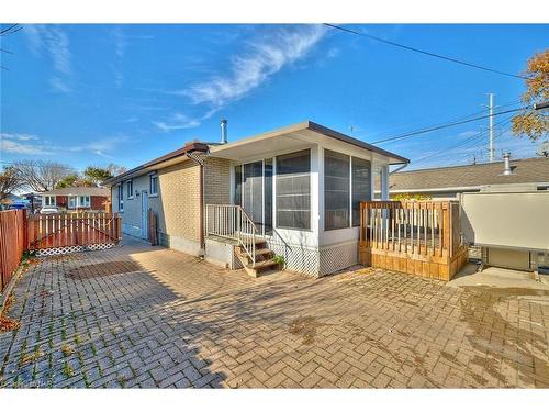 5 Dundonald Street, St. Catharines, ON - Outdoor With Deck Patio Veranda With Exterior