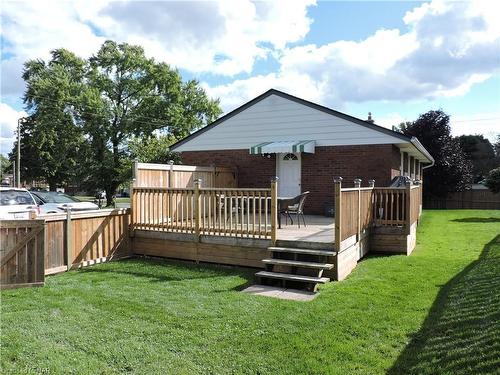 Lower Unit-3137 Kingswood Crescent, Niagara Falls, ON - Outdoor With Deck Patio Veranda