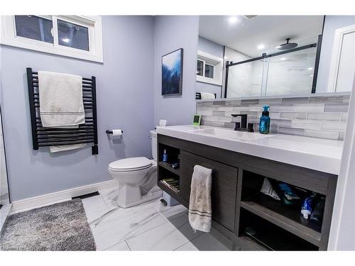 40252 Forks Road, Wainfleet, ON - Indoor Photo Showing Bathroom