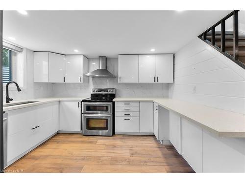 Basement-11 Thorncliff Drive, St. Catharines, ON - Indoor Photo Showing Kitchen With Stainless Steel Kitchen