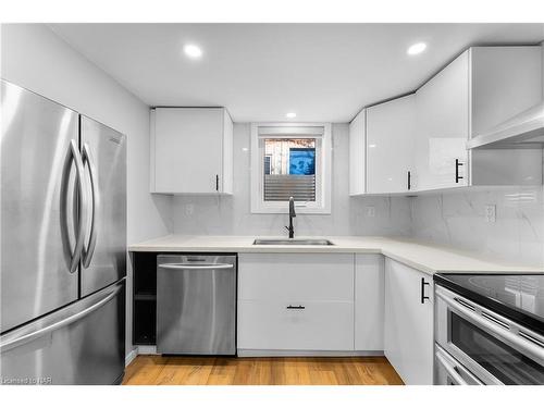 Basement-11 Thorncliff Drive, St. Catharines, ON - Indoor Photo Showing Kitchen With Stainless Steel Kitchen