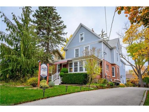 4467 John Street, Niagara Falls, ON - Outdoor With Facade