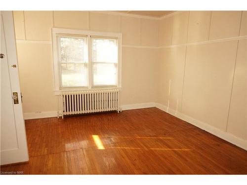 825 Garrison Road, Fort Erie, ON - Indoor Photo Showing Other Room