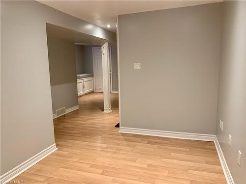 352 Linwell Road, St. Catharines, ON - Indoor Photo Showing Other Room