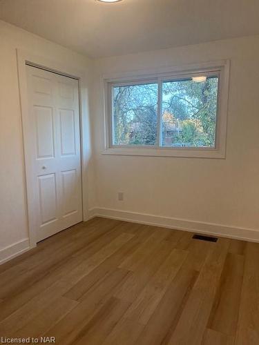 25 Coronation Boulevard, St. Catharines, ON - Indoor Photo Showing Other Room