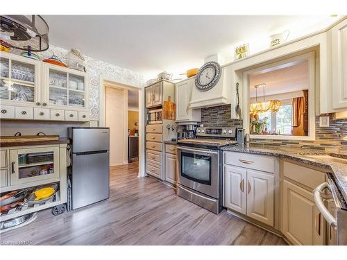 491 Bunting Road, St. Catharines, ON - Indoor Photo Showing Kitchen