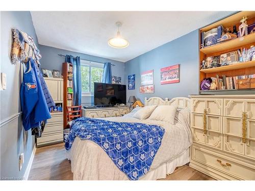 491 Bunting Road, St. Catharines, ON - Indoor Photo Showing Bedroom