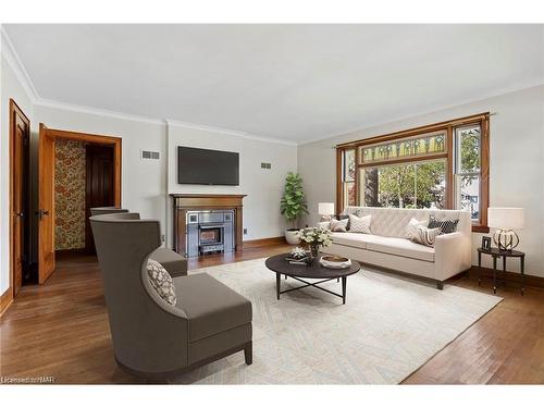 4981 Second Avenue, Niagara Falls, ON - Indoor Photo Showing Living Room With Fireplace