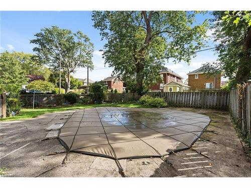 4981 Second Avenue, Niagara Falls, ON - Outdoor With In Ground Pool