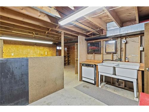 142 Welland Road, Fonthill, ON - Indoor Photo Showing Basement