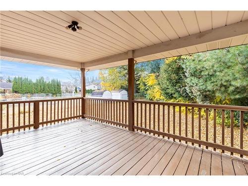 142 Welland Road, Fonthill, ON - Outdoor With Deck Patio Veranda With Exterior