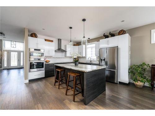 24 Prospect Point Road N, Ridgeway, ON - Indoor Photo Showing Kitchen With Stainless Steel Kitchen With Upgraded Kitchen