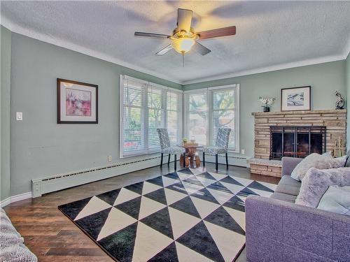 101 Masterson Drive, St. Catharines, ON - Indoor Photo Showing Living Room With Fireplace