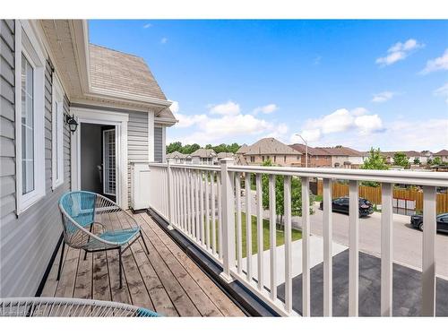 8849 Dogwood Crescent, Niagara Falls, ON - Outdoor With Deck Patio Veranda With Exterior