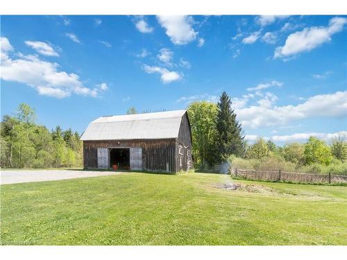 180 Chantler Road, Pelham, ON - Outdoor