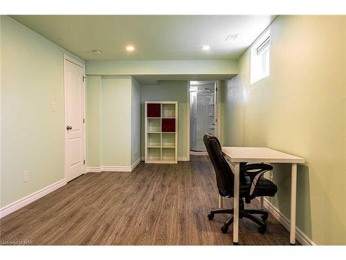 Basement Bedroom-168 Richmond Street, Thorold, ON - Indoor