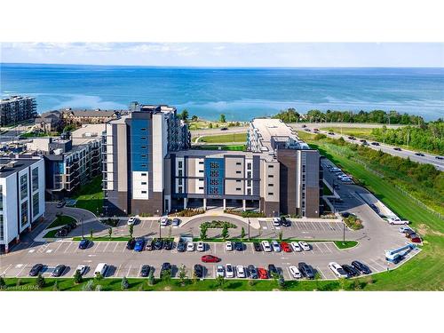 236-16 Concord Place, Grimsby, ON - Outdoor With Body Of Water With View