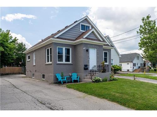 366 Carlton Street, St. Catharines, ON - Outdoor