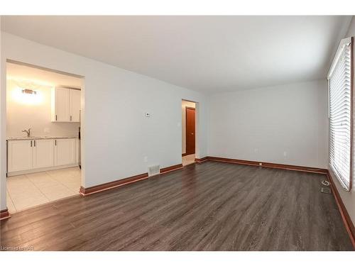 12 Hillview Road N, St. Catharines, ON - Indoor Photo Showing Other Room