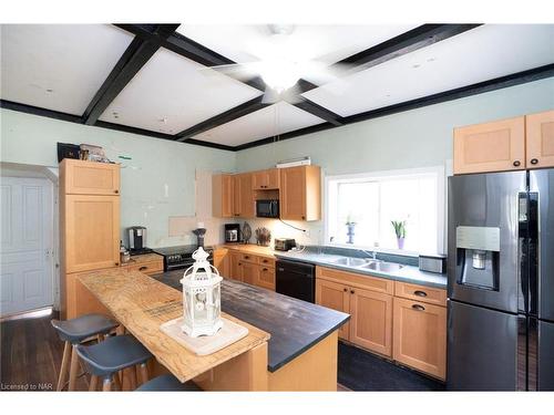 38 Richard Street, Victoria Harbour, ON - Indoor Photo Showing Kitchen With Double Sink