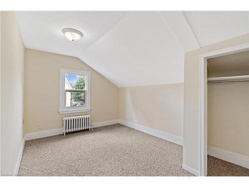 59 Wellington Street, St. Catharines, ON - Indoor Photo Showing Other Room