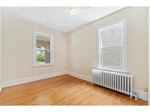 59 Wellington Street, St. Catharines, ON - Indoor Photo Showing Other Room