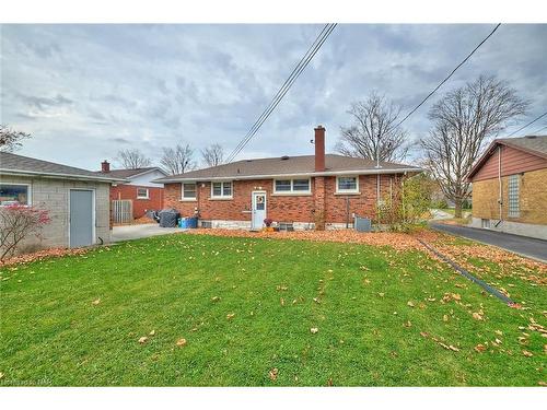 46 Diffin Drive, Welland, ON - Outdoor