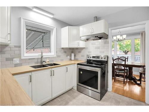 26 Millward Avenue, St. Catharines, ON - Indoor Photo Showing Kitchen With Double Sink