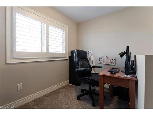 23 Willowbrook Drive, Welland, ON - Indoor Photo Showing Office