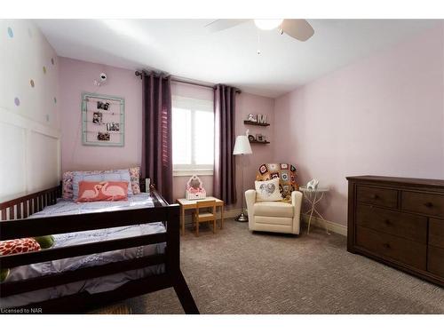 23 Willowbrook Drive, Welland, ON - Indoor Photo Showing Bedroom