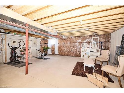 11-4311 Mann Street, Niagara Falls, ON - Indoor Photo Showing Basement