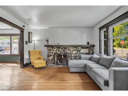 42 Bertie Street, Fort Erie, ON - Indoor Photo Showing Living Room With Fireplace