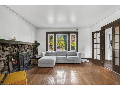 42 Bertie Street, Fort Erie, ON - Indoor Photo Showing Living Room With Fireplace