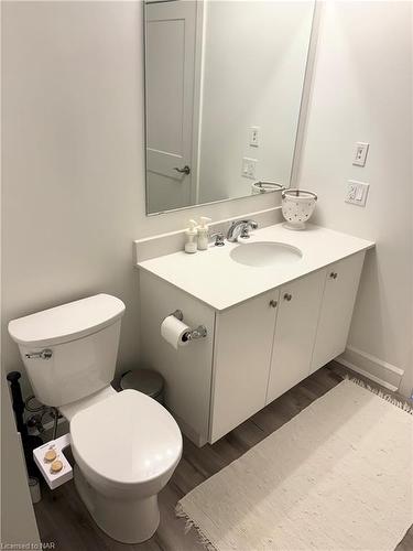 612-243 Northfield Drive, Waterloo, ON - Indoor Photo Showing Bathroom