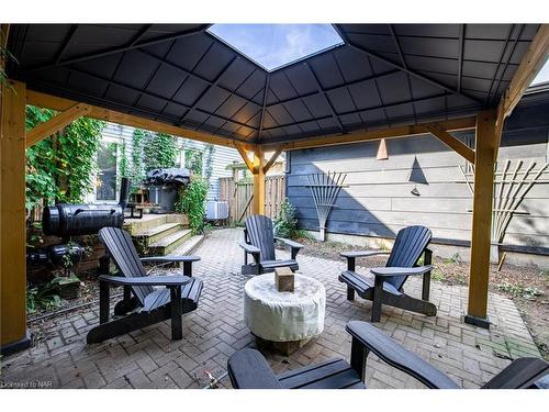 17 Port Robinson Road, Pelham, ON - Outdoor With Deck Patio Veranda With Exterior