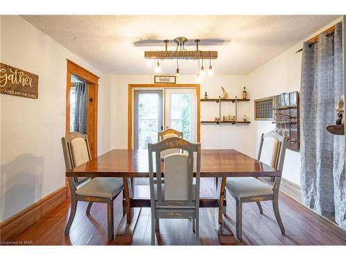 17 Port Robinson Road, Pelham, ON - Indoor Photo Showing Dining Room