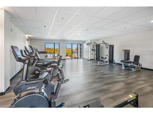 341-50 Herrick Avenue, St. Catharines, ON - Indoor Photo Showing Gym Room