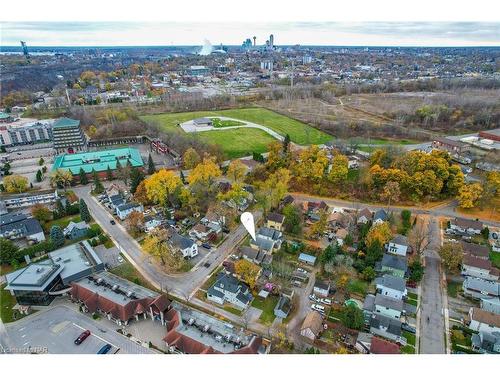 4125 May Avenue, Niagara Falls, ON - Outdoor With View