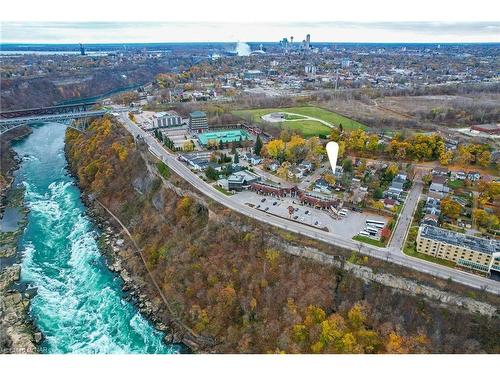 4125 May Avenue, Niagara Falls, ON - Outdoor With View