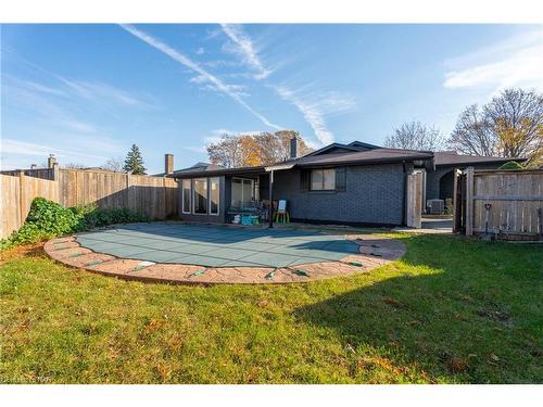 7229 Harriman Street, Niagara Falls, ON - Outdoor