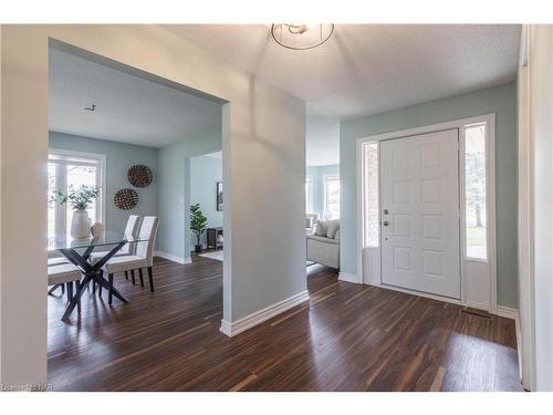 2035 Fourth Avenue, Jordan, ON - Indoor Photo Showing Other Room