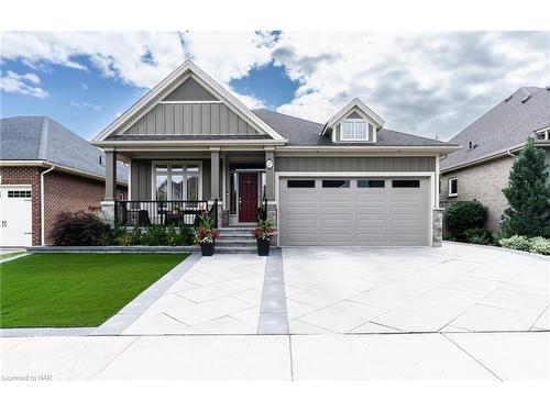 27 Hickory Avenue, Niagara-On-The-Lake, ON - Outdoor With Deck Patio Veranda With Facade