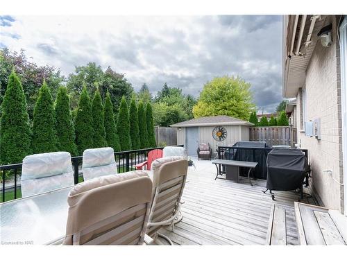 27 Hickory Avenue, Niagara-On-The-Lake, ON - Outdoor With Deck Patio Veranda With Exterior